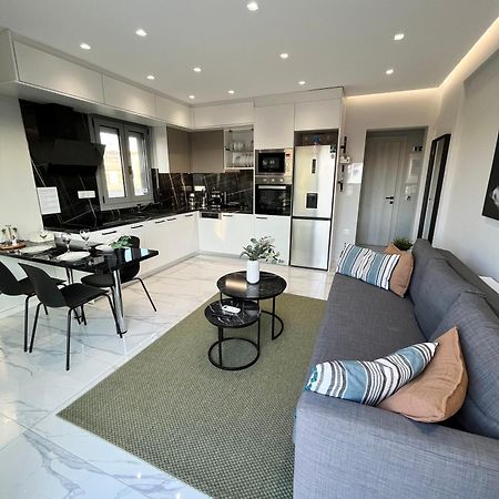 Blueline Apartment 1 Loutraki  Eksteriør bilde